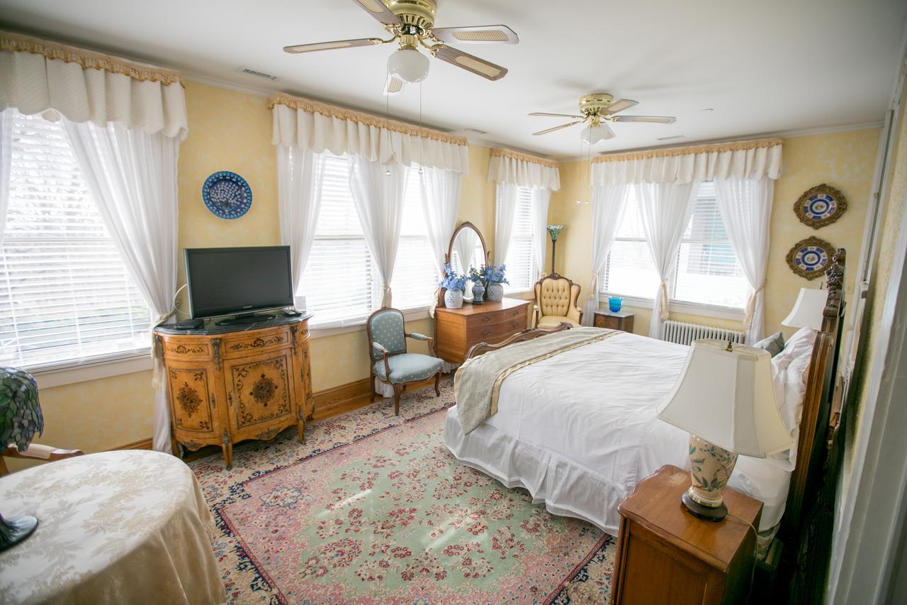Gramercy Mansion 4*