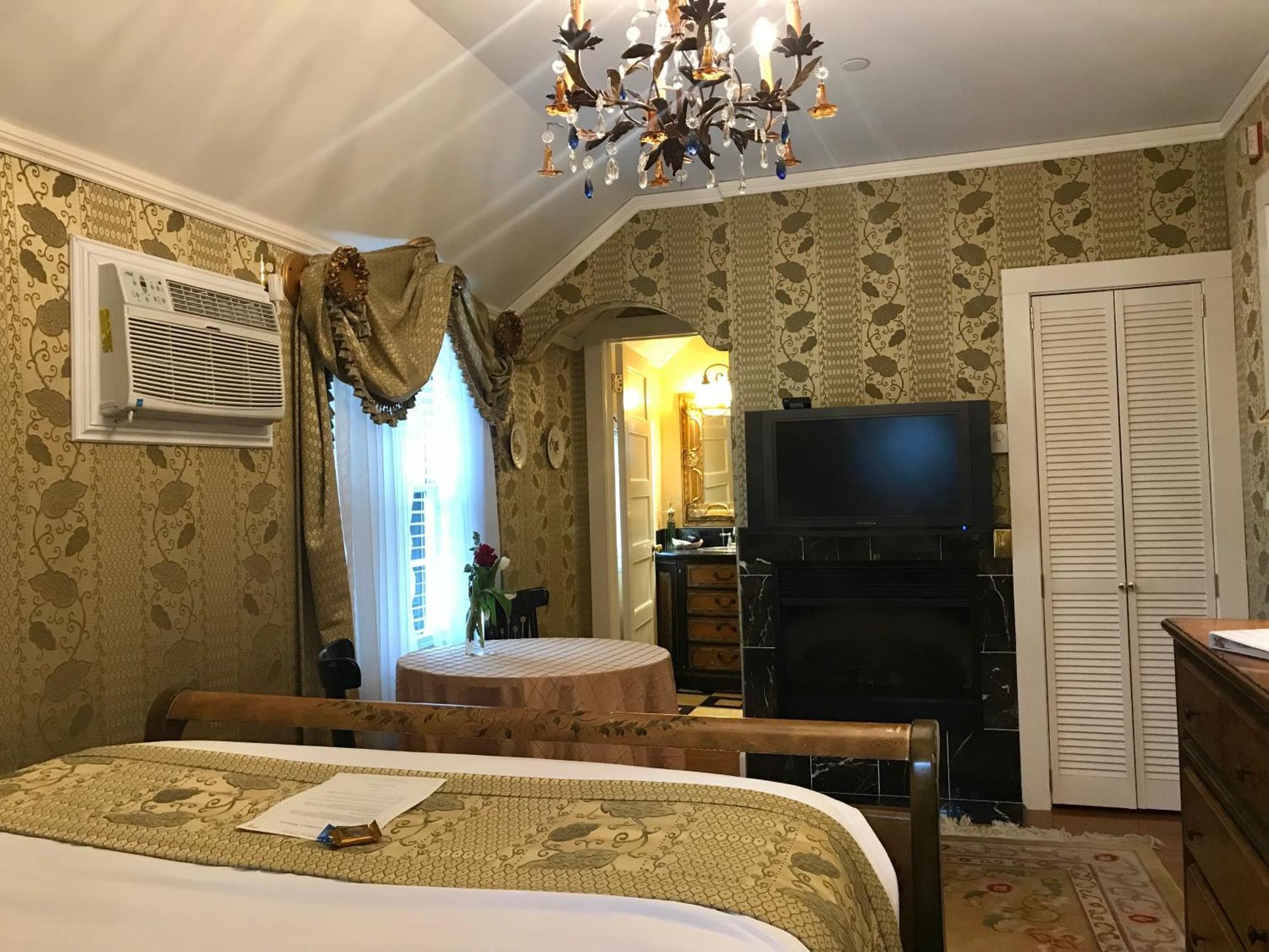 Gramercy Mansion Stevenson