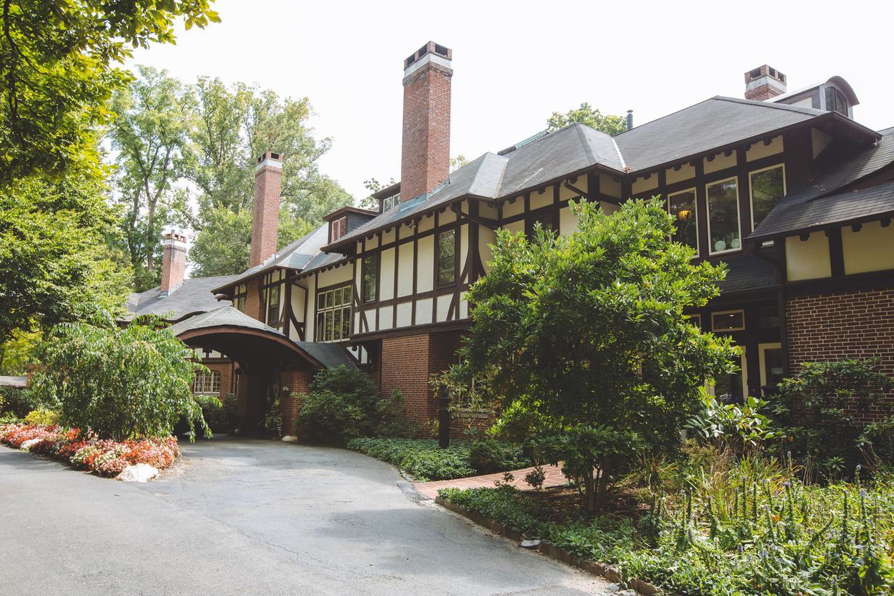 Gramercy Mansion Bed & Breakfast 4*