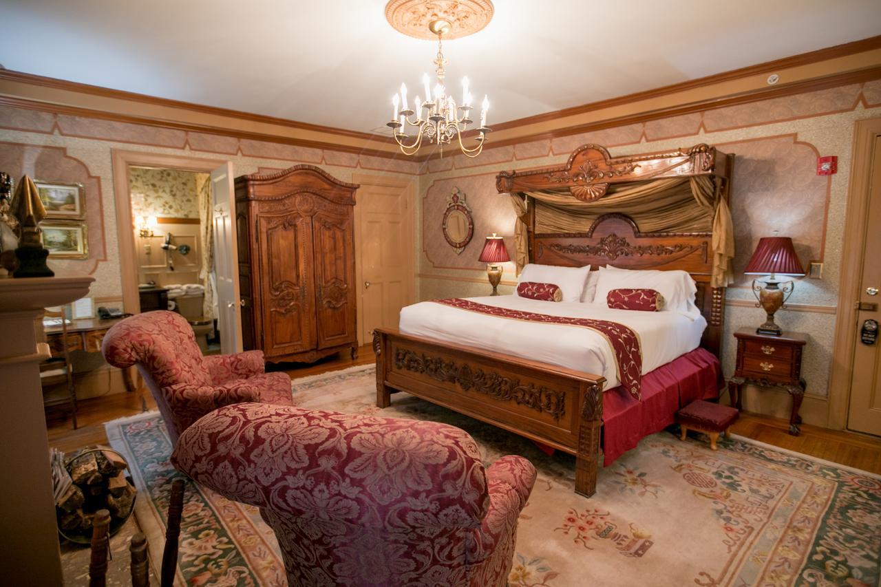 Gramercy Mansion 4*